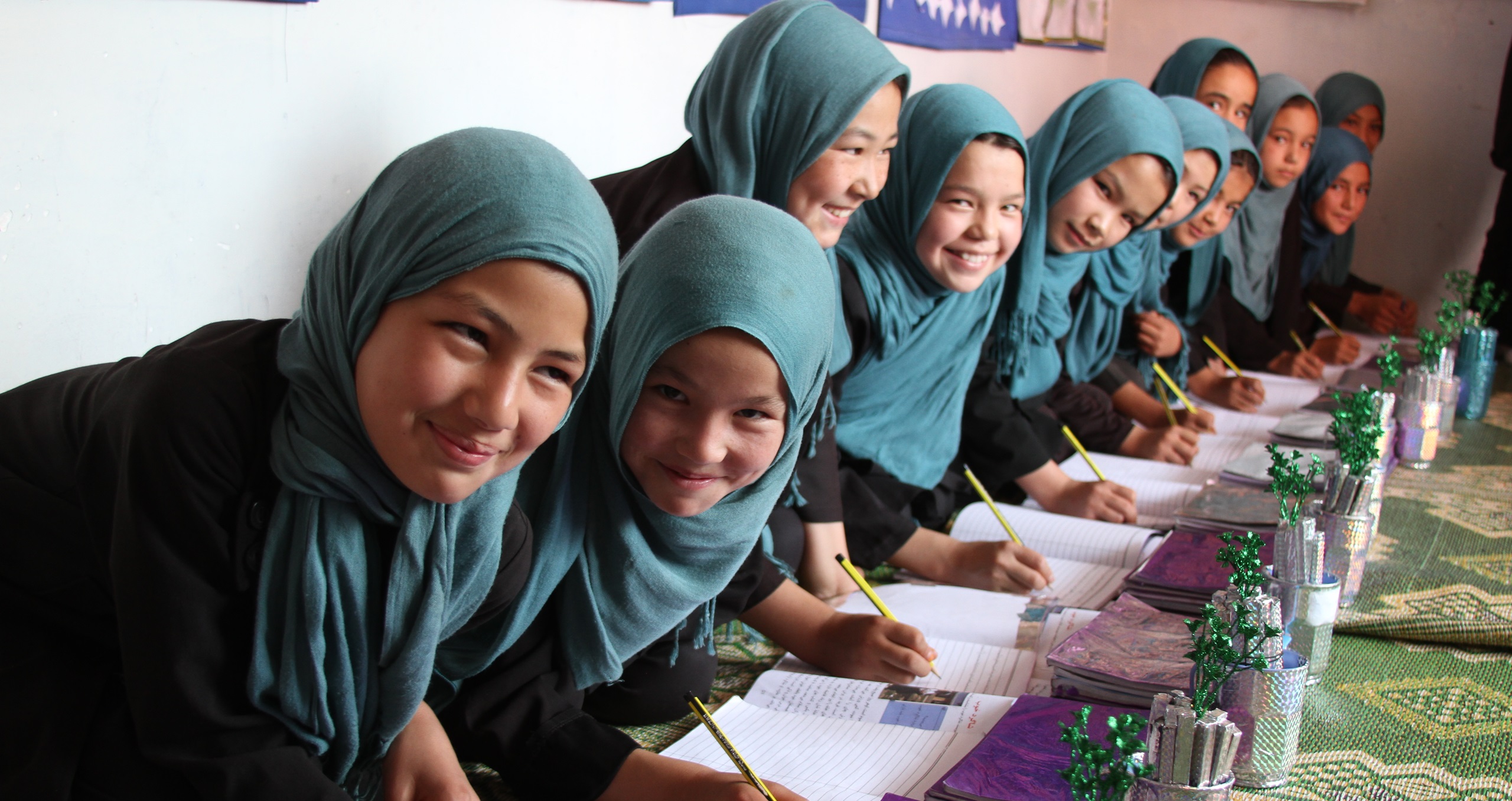 Afghanistan girls classroom