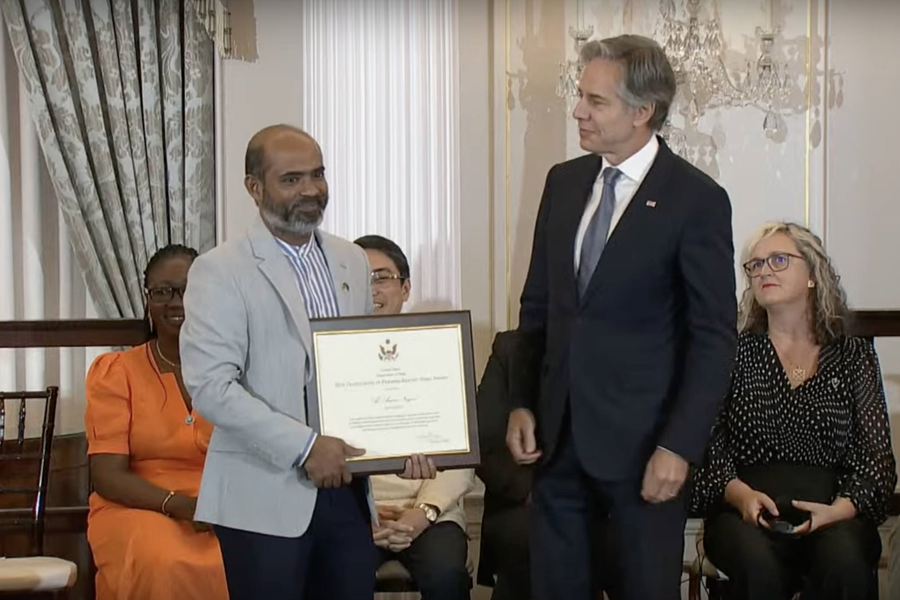 Al-Amin receives TIP award in Washington DC